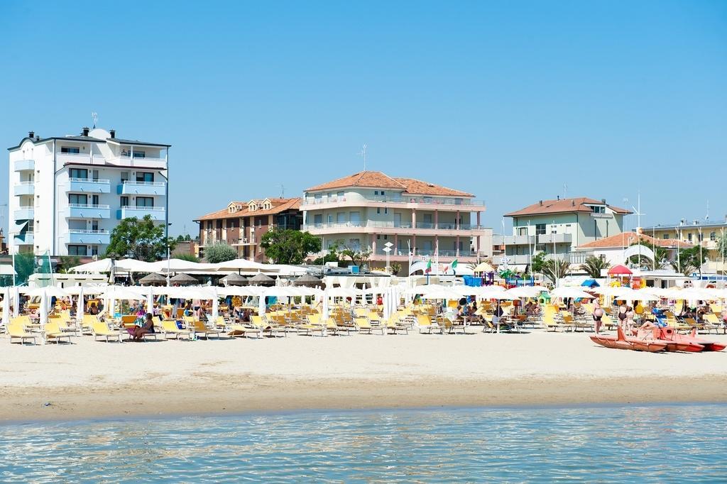 Albergo Villa Mauri Римини Экстерьер фото