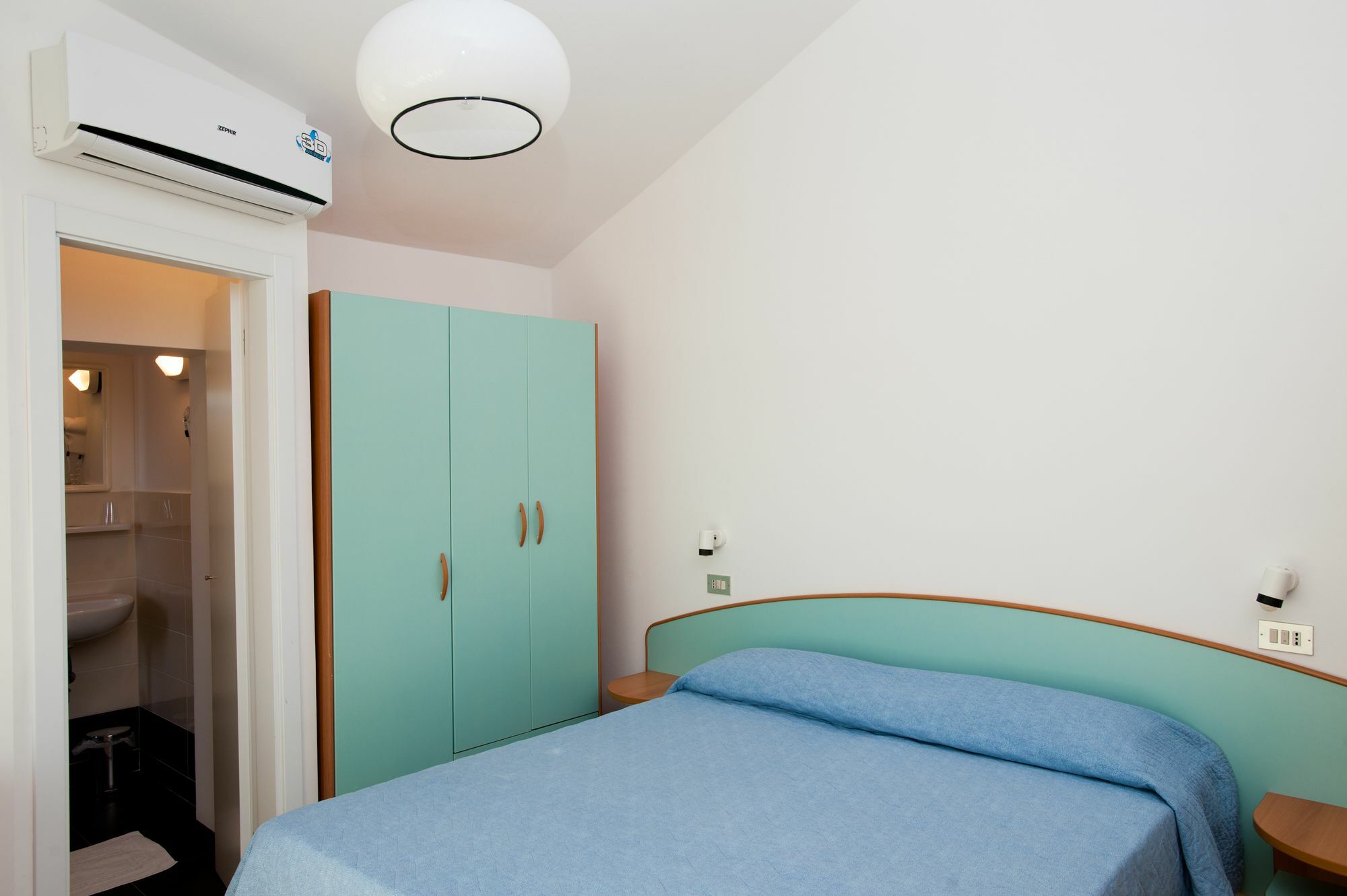 Albergo Villa Mauri Римини Экстерьер фото